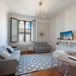 Romantic And Charming Apartments